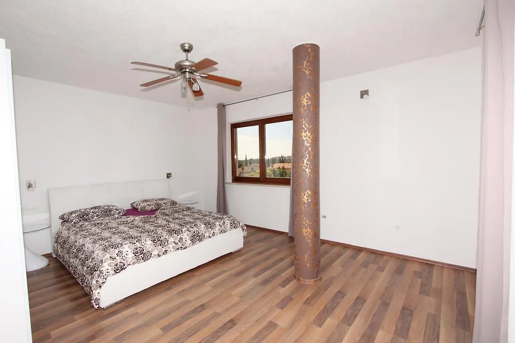 Apartments Horizont Rovinj Hırvatistan